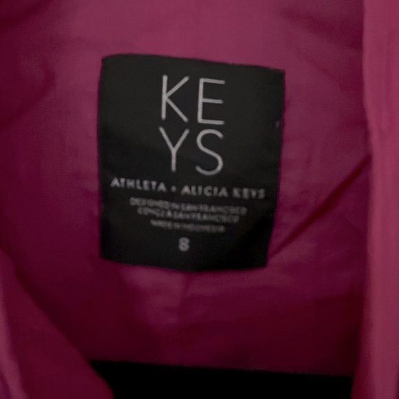 Athleta x Alicia Keys Cutout Utility Jumpsuit - in Fuchsia size 8 - Picture 4 of 5